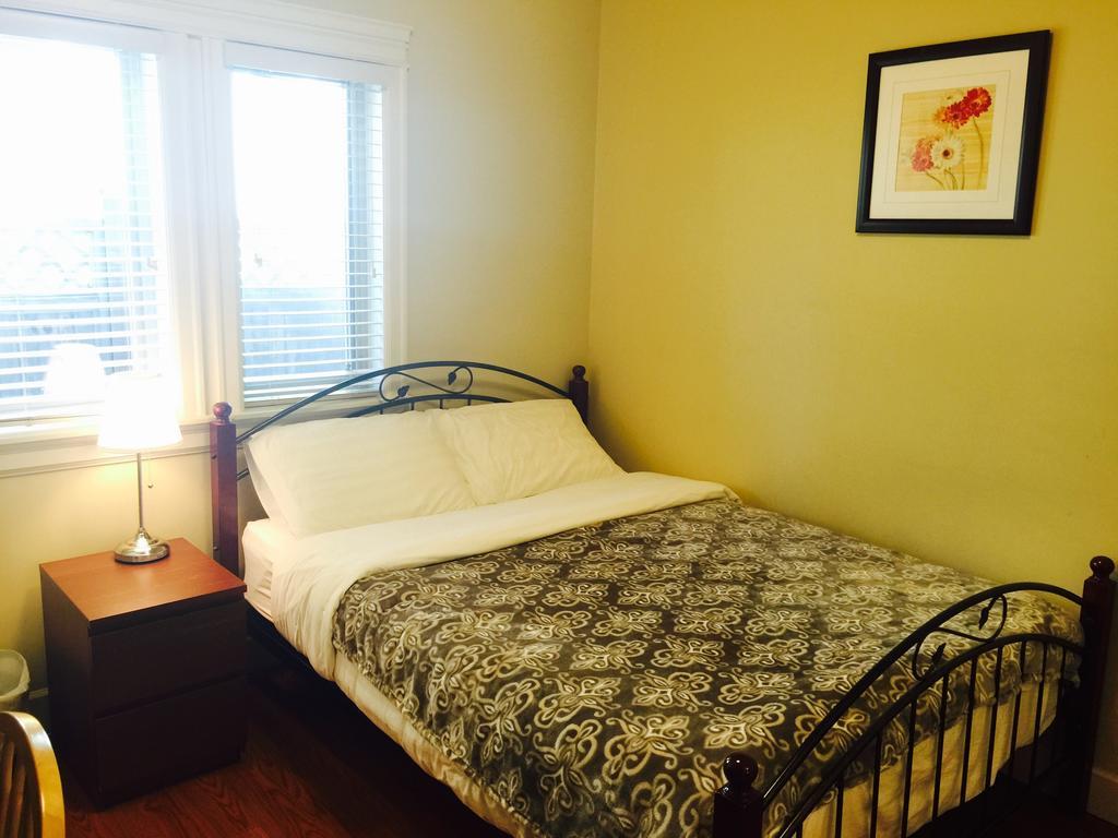 Bed and Breakfast Imperial House Burnaby Habitación foto