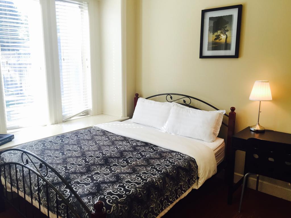 Bed and Breakfast Imperial House Burnaby Habitación foto